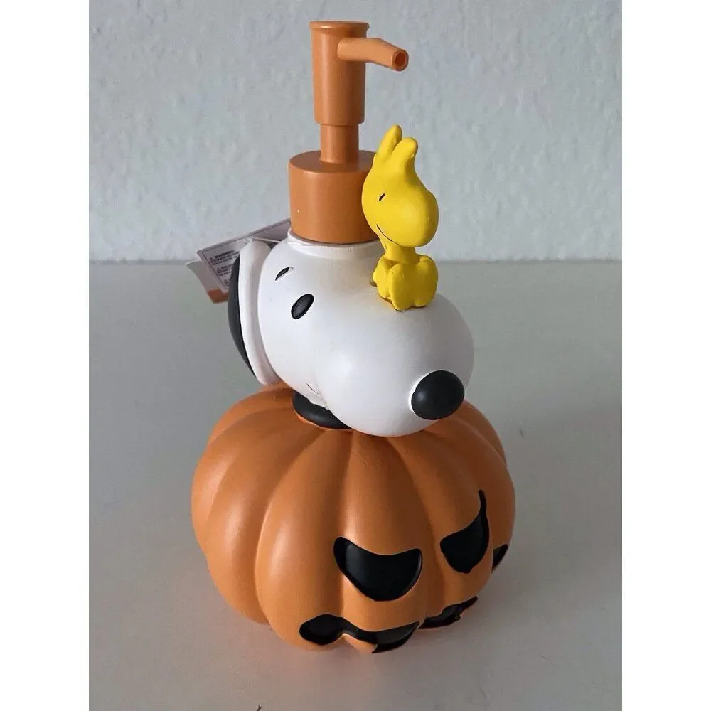 Peanuts Snoopy Woodstock Halloween Jack O Lantern Soap Lotion Pump Dispenser NEW